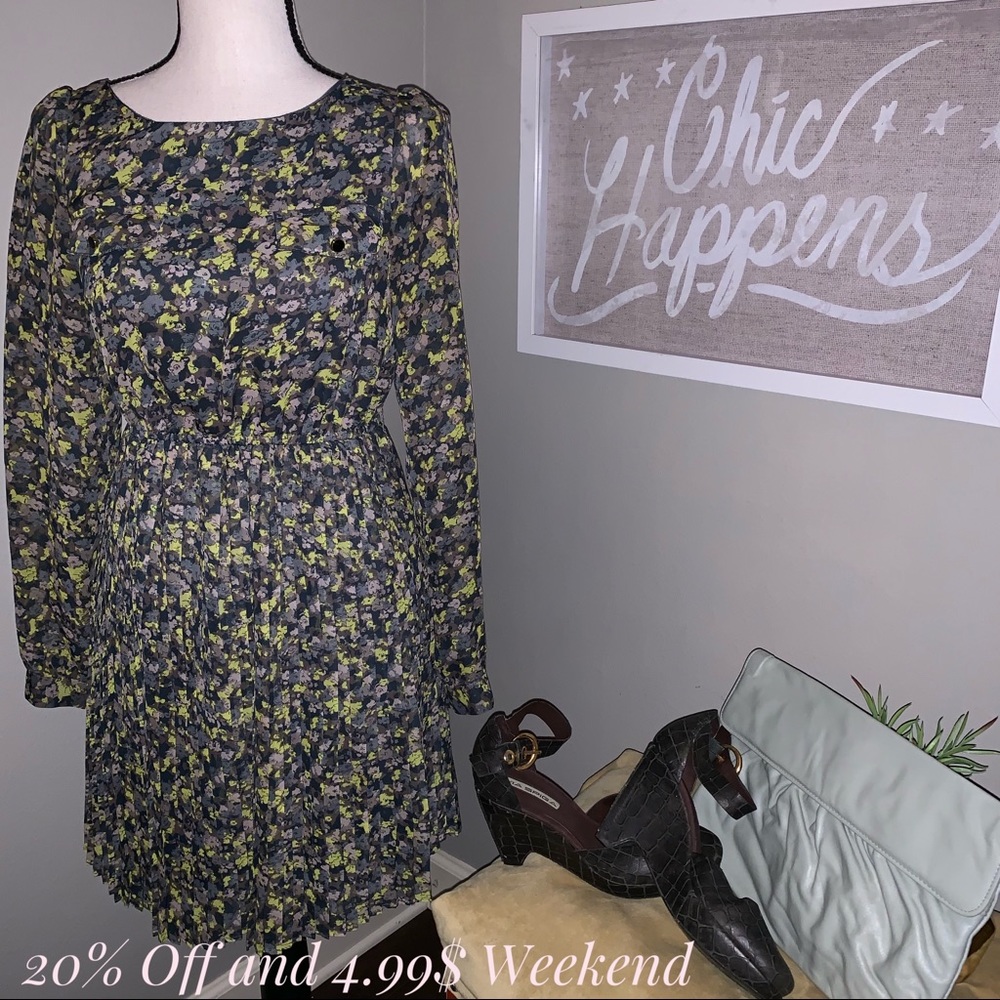 Beautiful Xhilaration Green Floral A-Line Dress